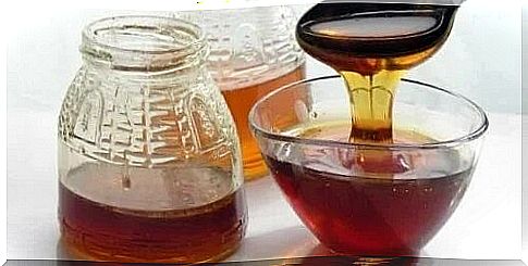 Remedies for eye infections with honey