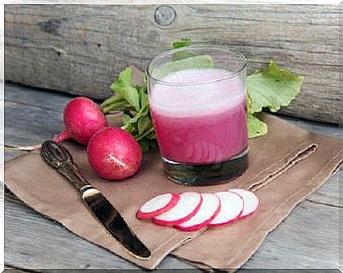 Radish juice on the list of alternative treatments for fatty liver