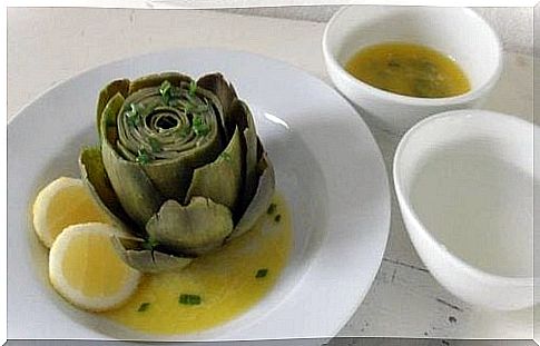 Regulates the level of sodium in the body with artichokes