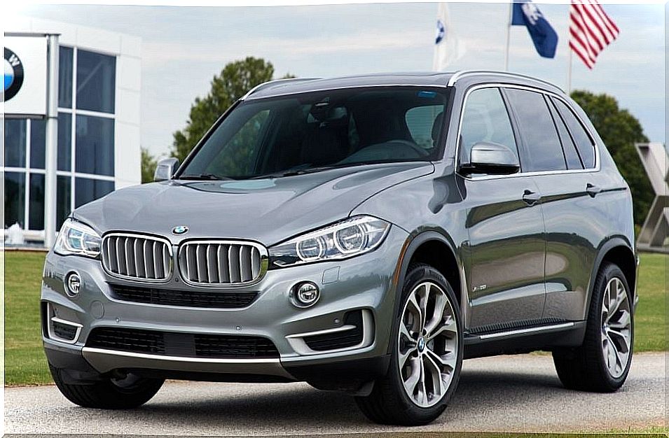 BMW X5, the Bavarian SUV for the whole family