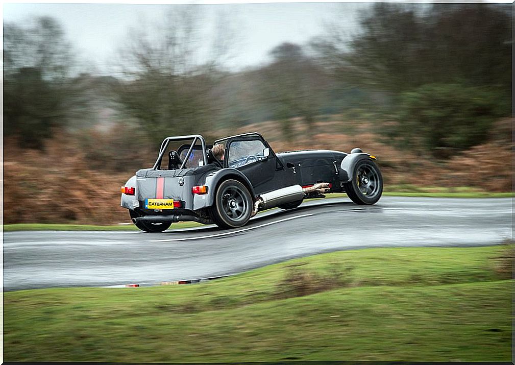 Caterham Seven 620S, wolf in sheep's clothing