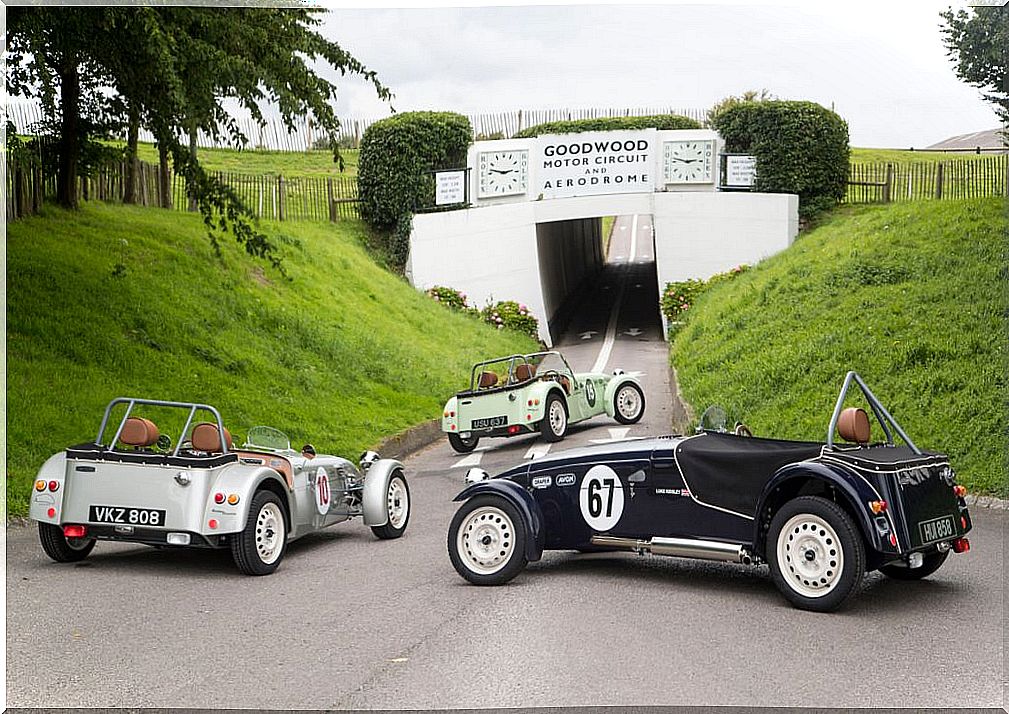 Caterham Seven Supersprint: homage to origins