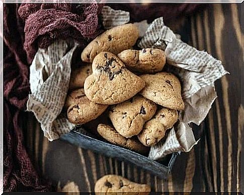 Chocolate chip cookies