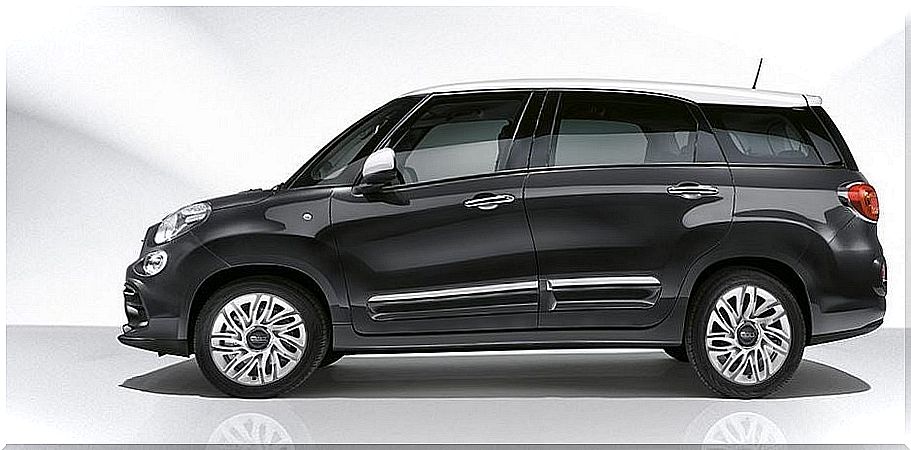 Fiat 500L Wagon.