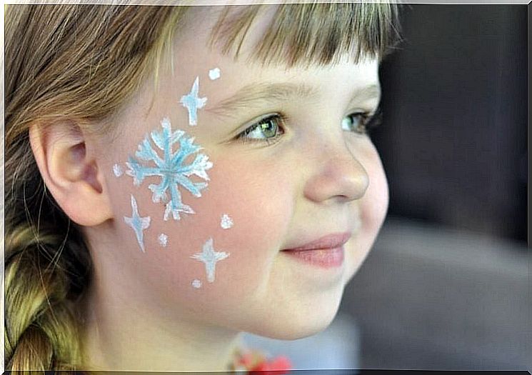 Girl painted as Frozen