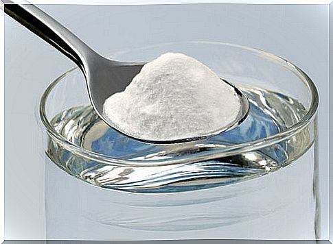 Excess acidity removed with baking soda