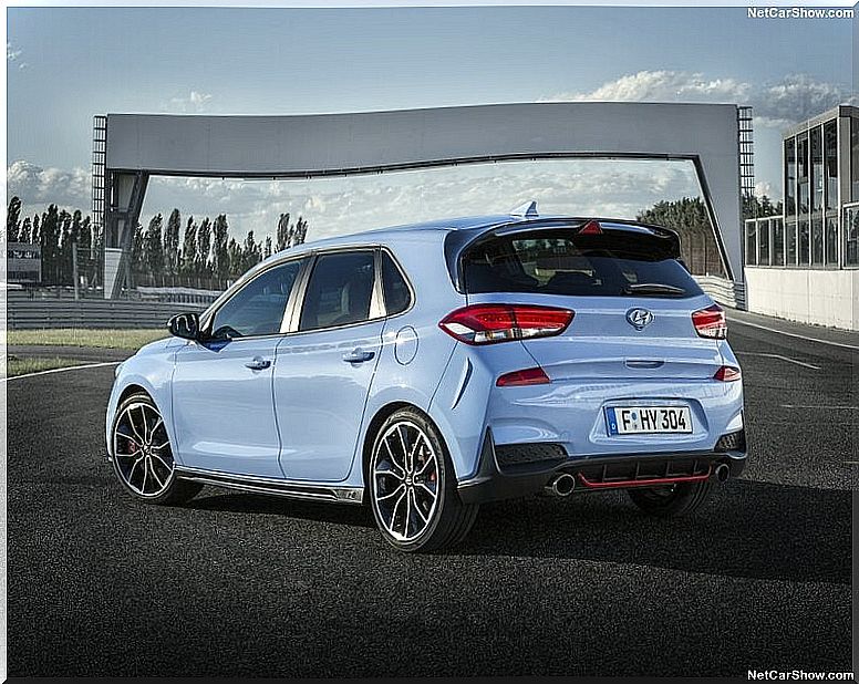 Hyundai i30 N: rear