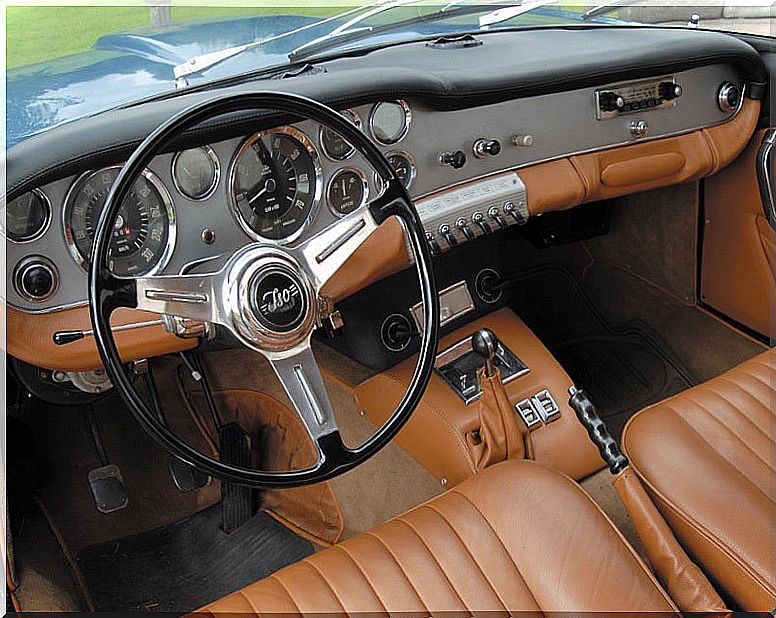 Iso Rivolta GT: interior