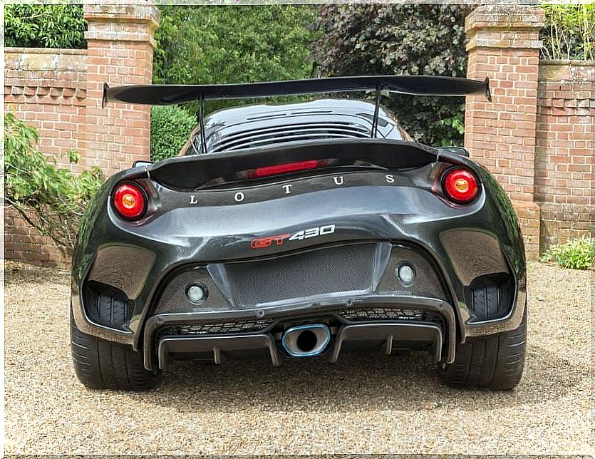 Lotus Evora GT430 rear.