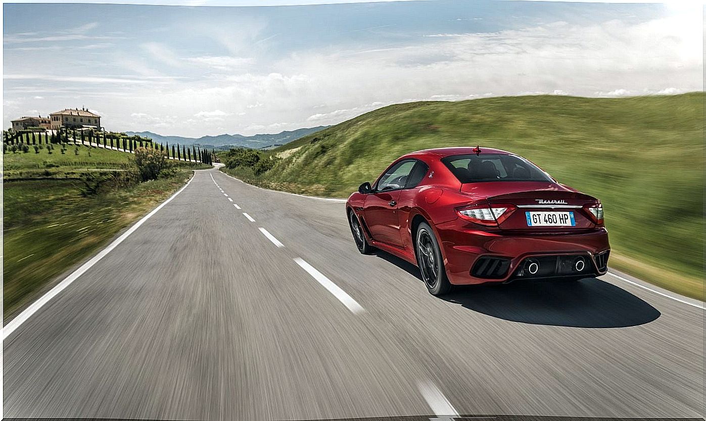 Maserati GranTurismo: rear