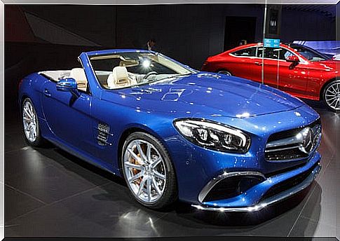 Mercedes AMG SL 63 or 65: side