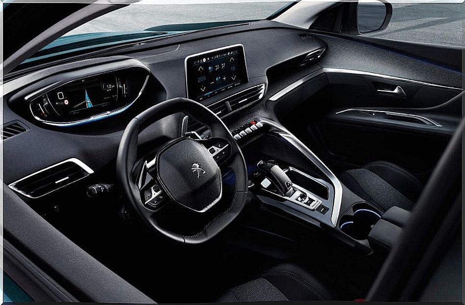 Interior of the Peugeot 5008.