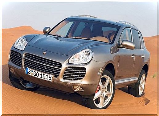 Shakira's Porsche Cayenne S.