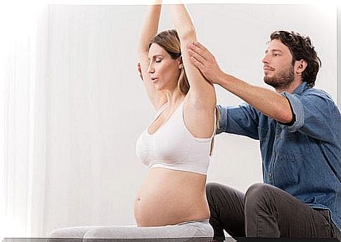 Pregnancy yoga with your partner