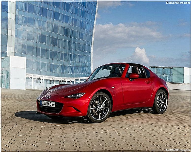 Mazda MX-5 RF: front