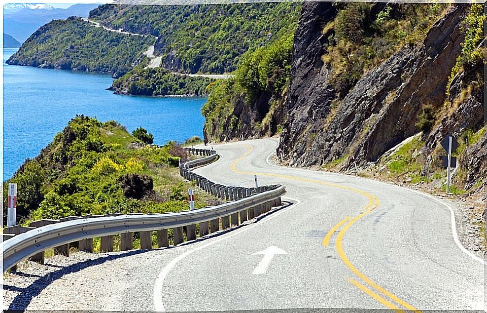 Best roads in Europe, Romania, United Kingdom, France, the Causeway of the Giants.