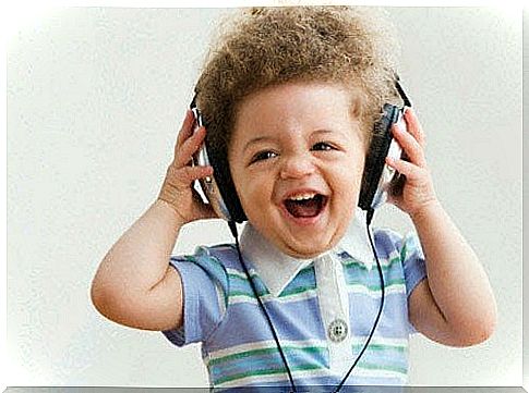 Smiling child with headphones