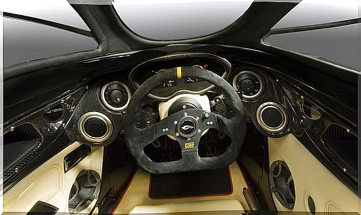 Interior of the Tramontana.