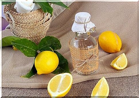 Yellow stains on white clothes removed with lemon